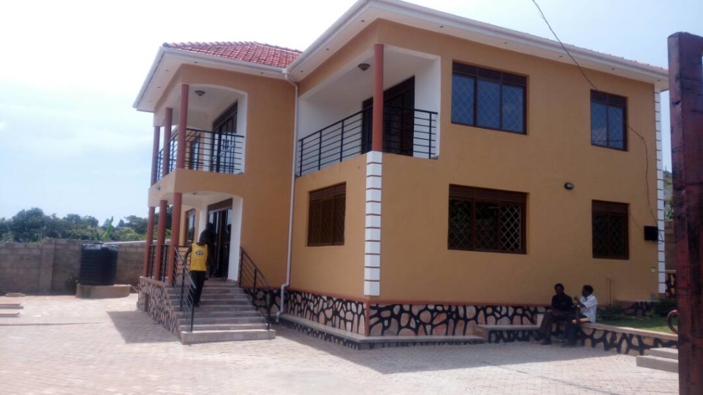 Five Bedroom House For Rent, Bwebajja